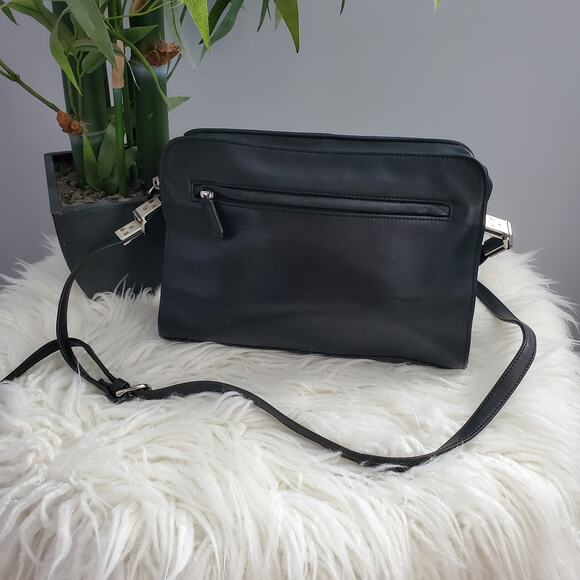 Liz Claiborne Leather By Co. Black Soft Leather Crossbody Bag Purse - Picture 2 of 12